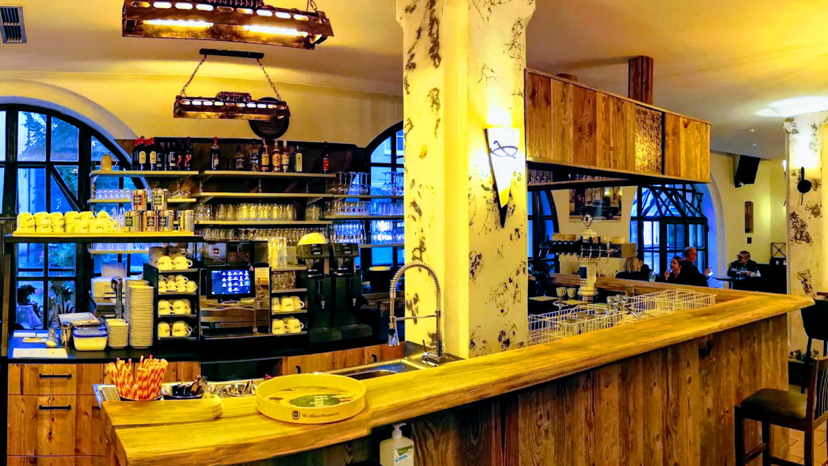 Cafe Bistro Ballenhaus